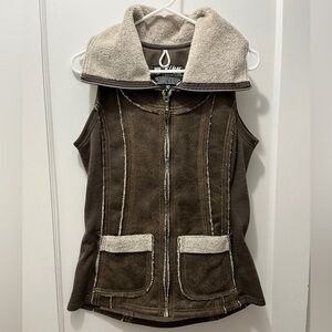 Kuhl Dani Sherpa Vest, W’s size Small
